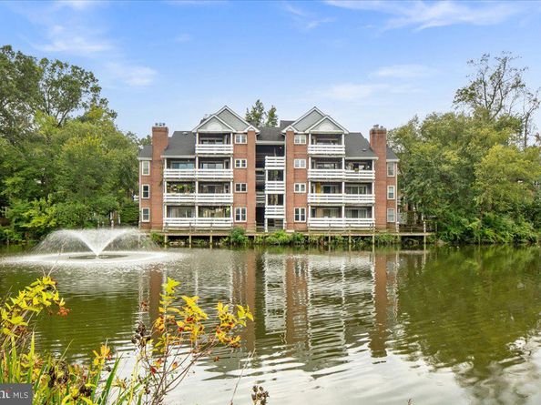 3150 Covewood Court L, Falls Church VA 22042