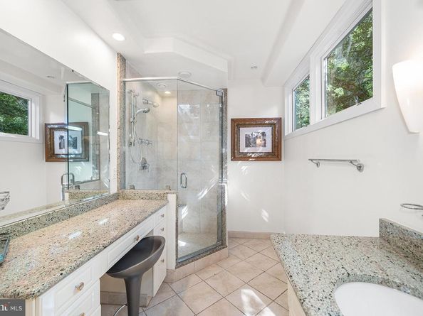 4029 Apalogen Road, Philadelphia PA 19129
