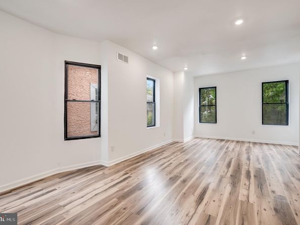 111 W Sharpnack Street, Philadelphia PA 19119