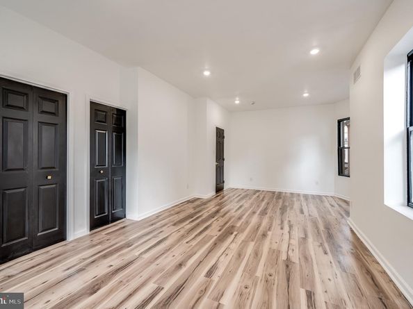 111 W Sharpnack Street, Philadelphia PA 19119