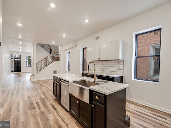 111 W Sharpnack Street, Philadelphia PA 19119