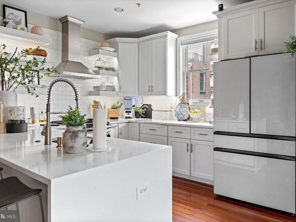 181 E Reed Avenue 207, Alexandria VA 22305