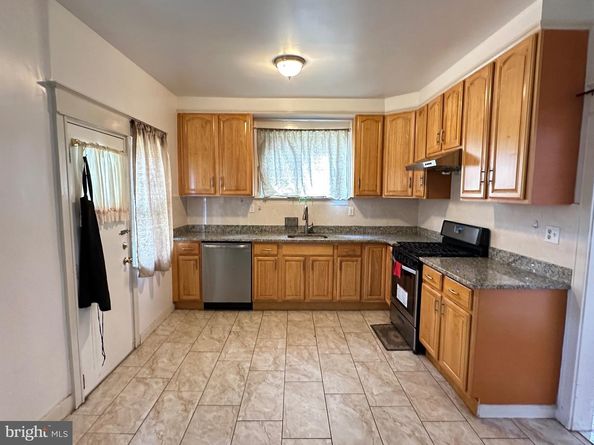 1807 Napfle Avenue, Philadelphia PA 19111