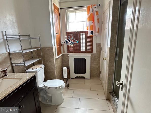 1807 Napfle Avenue, Philadelphia PA 19111
