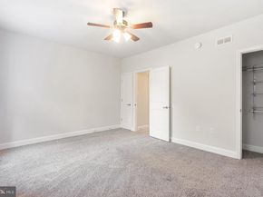 572 Hermitage Street, Philadelphia PA 19128