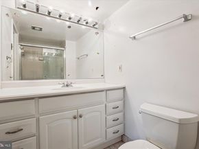 7420 Westlake Terrace 1509, Bethesda MD 20817