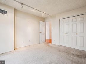 7420 Westlake Terrace 1509, Bethesda MD 20817