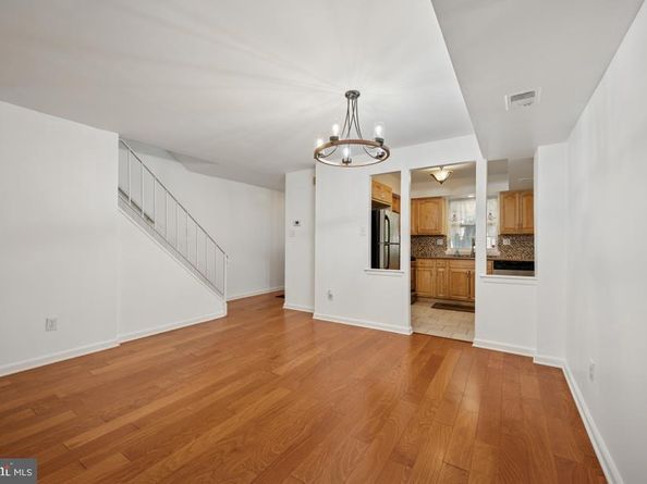449 W School House Lane, Philadelphia PA 19144