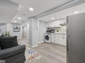 2849 Mills Avenue NE, Washington DC 20018