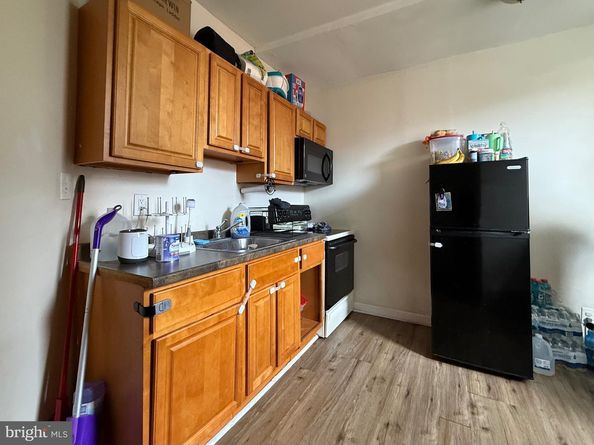 1520 W Tioga Street, Philadelphia PA 19140