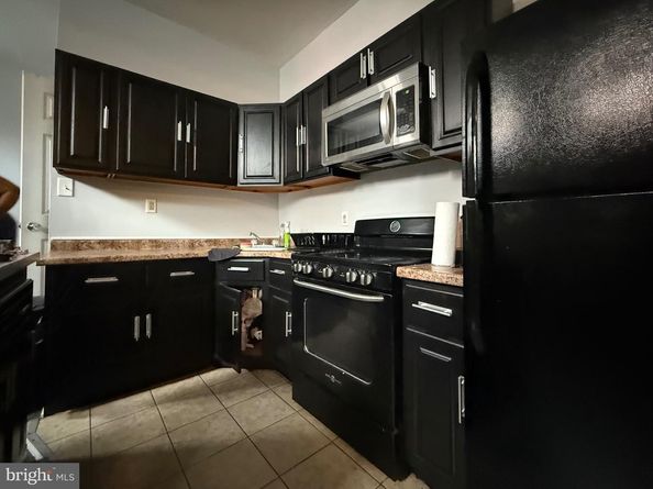 1520 W Tioga Street, Philadelphia PA 19140