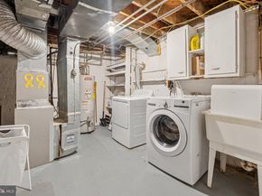 1119 S Edison Street, Arlington VA 22204