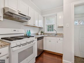 1119 S Edison Street, Arlington VA 22204