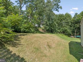 1119 S Edison Street, Arlington VA 22204