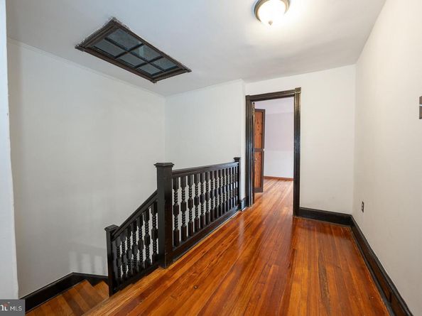 6640 Lincoln Drive, Philadelphia PA 19119