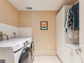 1427 Byberry Road, Huntingdon Valley PA 19006