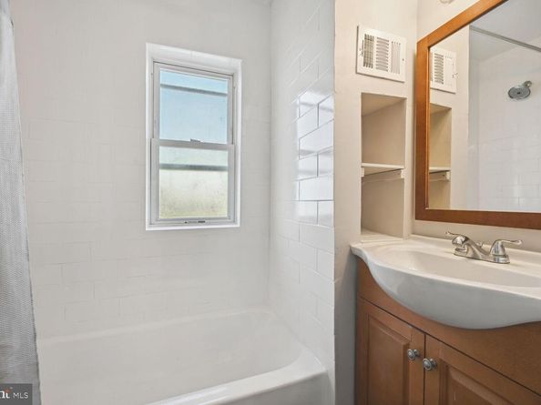1640 L Street NE, Washington DC 20002