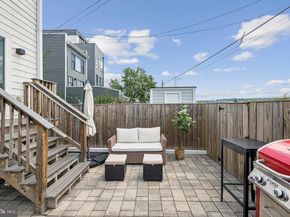 1519 K Street SE 201, Washington DC 20003