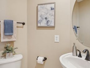 1304 N Danville Street, Arlington VA 22201