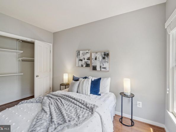 1304 N Danville Street, Arlington VA 22201