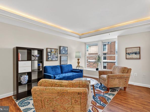 900 N Taylor Street 2006, Arlington VA 22203