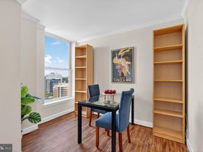 900 N Taylor Street 2006, Arlington VA 22203