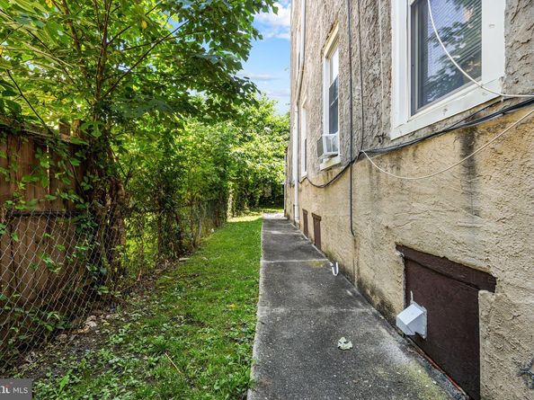 925 Belmont Avenue, Philadelphia PA 19104