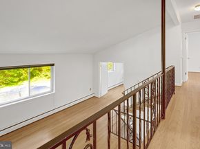 811 E Timber Branch Parkway, Alexandria VA 22302
