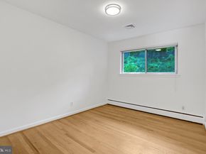 811 E Timber Branch Parkway, Alexandria VA 22302
