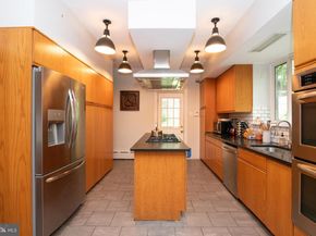 629 W Cliveden Street, Philadelphia PA 19119