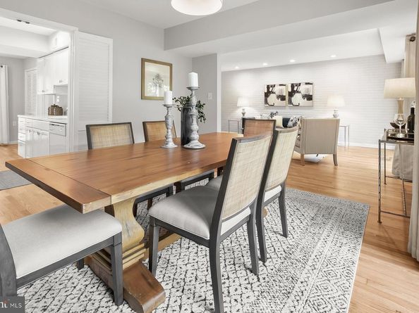 5230 Pooks Hill Road D26, Bethesda MD 20814