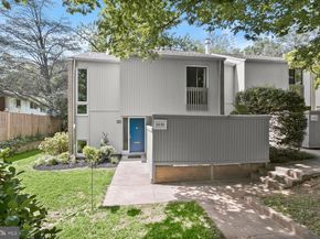 5230 Pooks Hill Road D26, Bethesda MD 20814