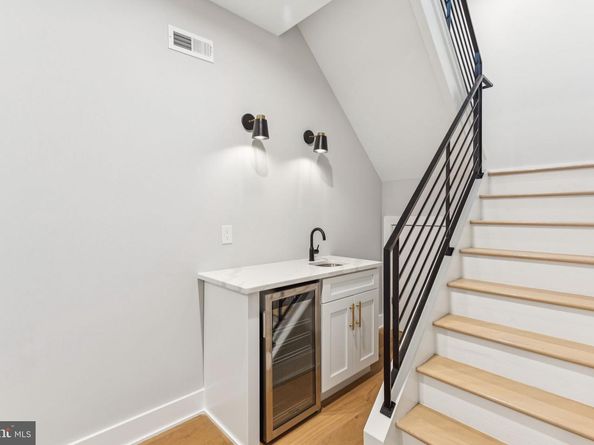 2708 E Birch Street, Philadelphia PA 19134