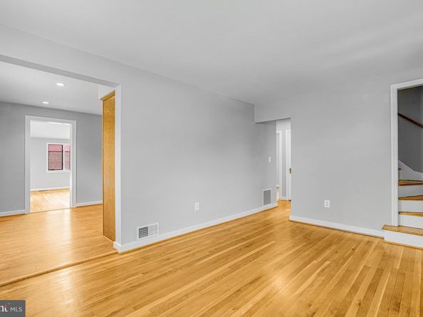 2301 N Edison Street, Arlington VA 22207