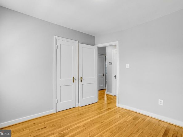 2301 N Edison Street, Arlington VA 22207