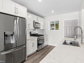 2002 S Hemberger Street, Philadelphia PA 19145