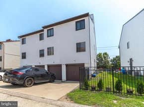 9580 State Road 36A, Philadelphia PA 19114