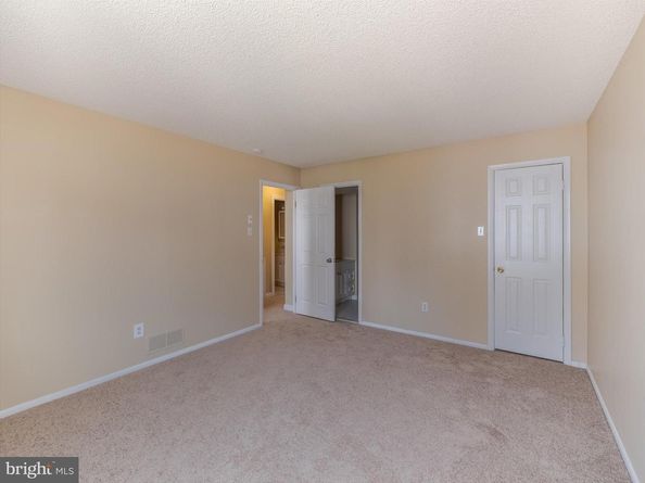 9580 State Road 36A, Philadelphia PA 19114