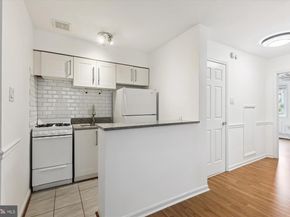 513 12TH Street NE 3, Washington DC 20002