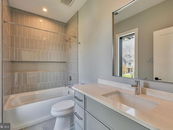 1127 Guilford Court, Mclean VA 22101