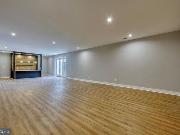 1127 Guilford Court, Mclean VA 22101
