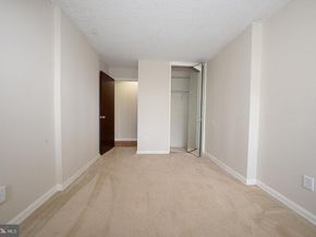1030 E Lancaster Avenue 429, Bryn Mawr PA 19010