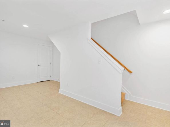 2103 E Susquehanna Avenue, Philadelphia PA 19125