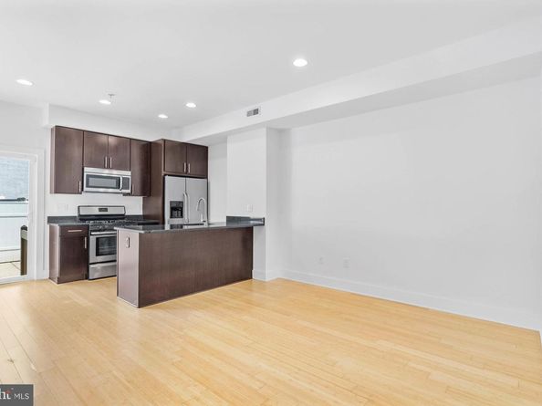 2103 E Susquehanna Avenue, Philadelphia PA 19125