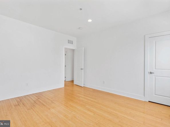 2103 E Susquehanna Avenue, Philadelphia PA 19125