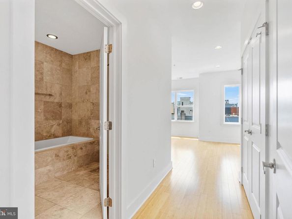 2103 E Susquehanna Avenue, Philadelphia PA 19125