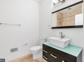 2103 E Susquehanna Avenue, Philadelphia PA 19125
