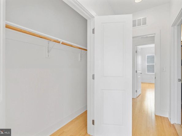 2103 E Susquehanna Avenue, Philadelphia PA 19125