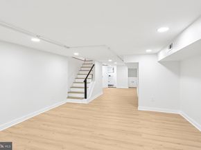 2240 N Howard Street, Philadelphia PA 19133