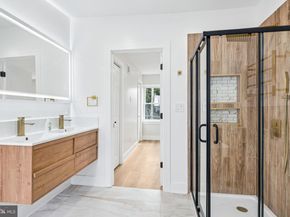 2240 N Howard Street, Philadelphia PA 19133